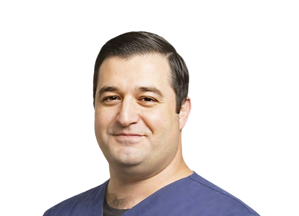 Мурадханов Артур Амирбекович