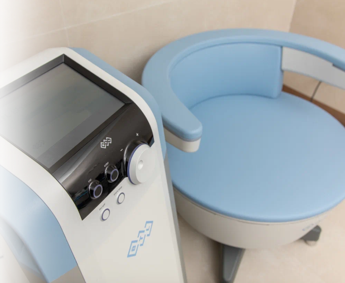 Лечение проблем тазового дна на аппарате BTL Emsella