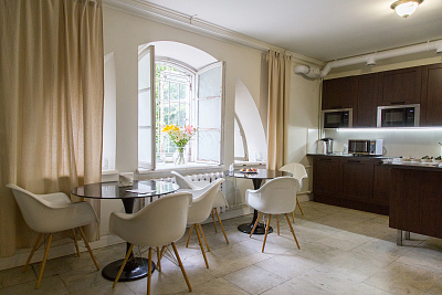 Научно-практический центр хирургии на Бауманской